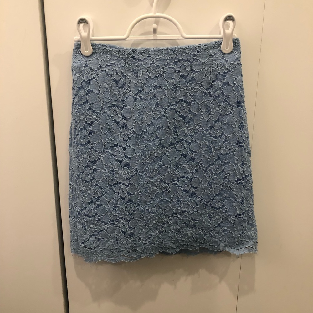 Light blue lace mini skirt